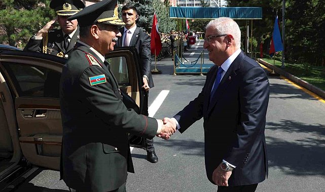 Bakan Güler, Azerbaycanlı mevkidaşı ile bir araya geldi