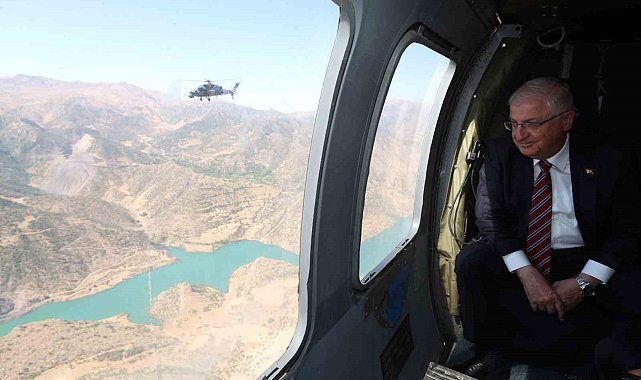 Bakan Güler Hakkari'de
