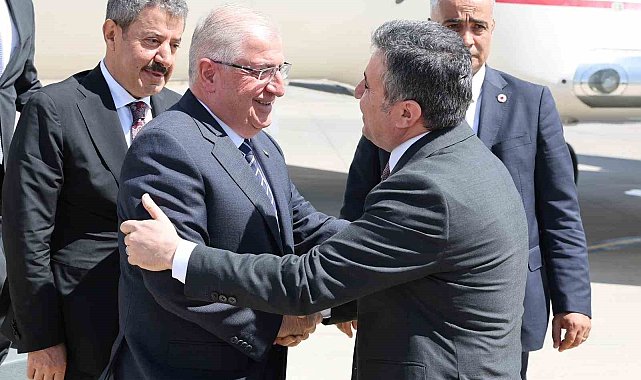 Bakan Güler Şırnak'ta incelemelerde bulundu