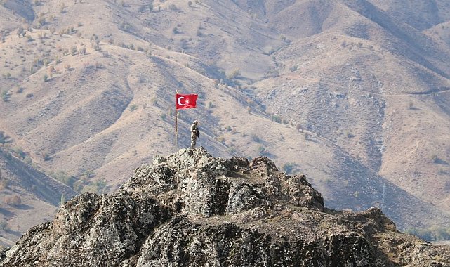 Bakan Yerlikaya: "Örgütten kaçan 4 BTÖ üyesi güvenlik güçlerimize teslim oldu"