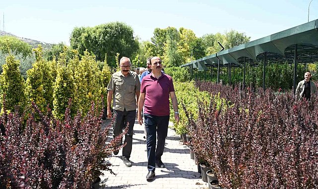 Başkan Altay: "Peyzaj konusunda Büyükşehir Belediyesi olarak çok ciddi bir bilgi birikimine sahibiz"