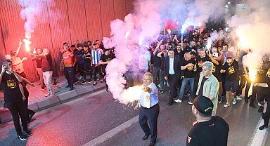 Başkan Büyükkılıç'tan Yeni Sezonda Kayserispor'a Tam Destek