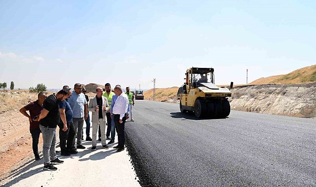 Başkan Pekyatırmacı: "150 bin ton sıcak asfalt dökeceğiz"