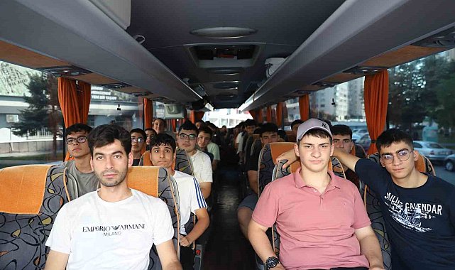 Büyükşehir, gençleri "destan şehri" Çanakkale ile buluşturuyor