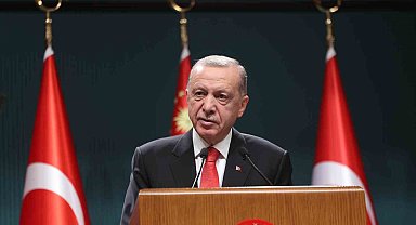 Cumhurbaşkanı Erdoğan: "Türkiye'nin geleceğini karartmak isteyen odaklara rağmen ülkemizi hedeflerine ulaştırmak için yolumuza devam edeceğiz"