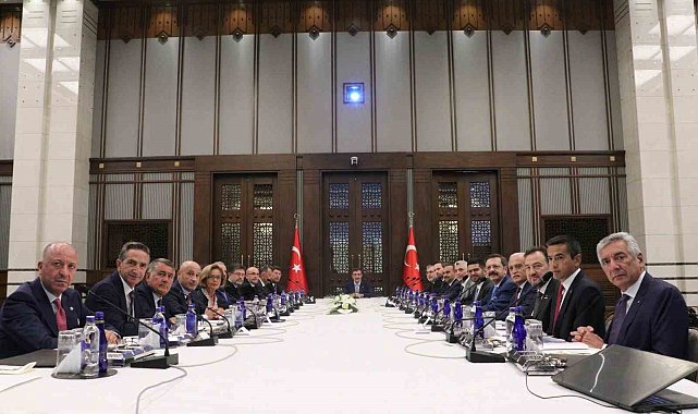 Cumhurbaşkanı Yardımcısı Yılmaz başkanlığındaki YOİKK toplantısı başladı