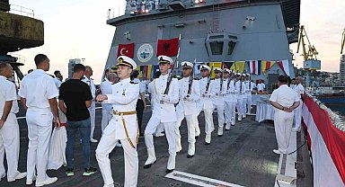 Deniz Harp Okulu öğrencileri Bayraktar ve Hasanpaşa gemileriyle Arnavutluk ziyareti gerçekleştirdi