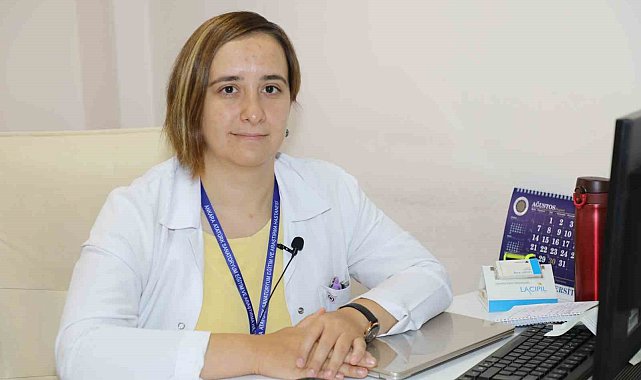 Dr. İlbay'dan yaz enfeksiyonları uyarısı: "Çocuklarda gözyaşı varlığı, ağızlarının ıslaklığı ve idrar çıkışları takip edilmeli''