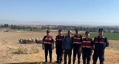 Dron destekli çalışma ile bulunan küçükbaş hayvanlar sahibine teslim edildi