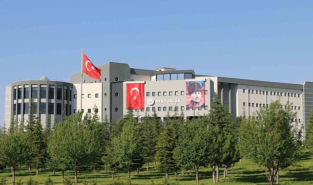 Dünya sıralamasında ERÜ'nün büyük başarısı