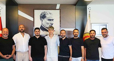 Eskişehirsporlu Eren Altıntaş, Alanyaspor'a transfer oldu