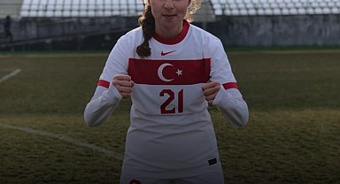 Eskişehirsporlu oyuncuya mili takım daveti