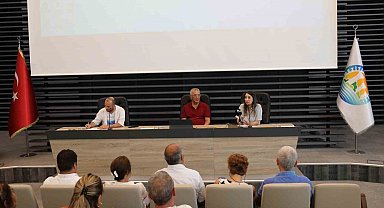 Gazetecilerin gözünden deprem