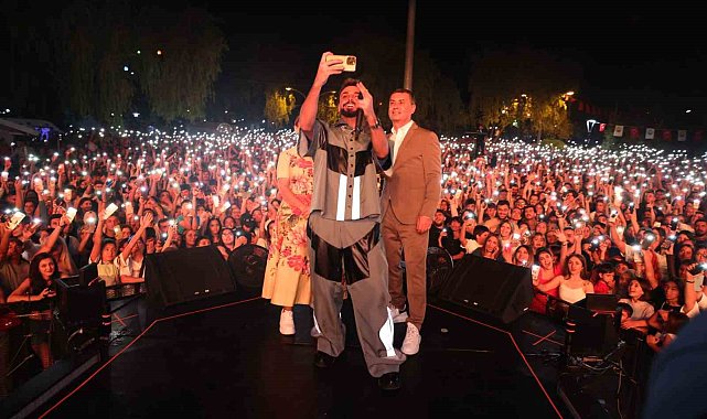 Gölbaşı'nda Türkiye Yüzyılı konserleri Sefo ile başladı