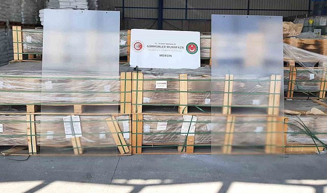 Gümrük Muhafaza ekipleri 265 ton kaçak cam ele geçirdi