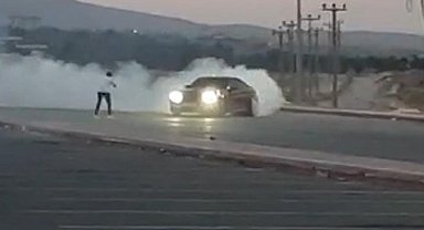 Hastane otoparkında drift yapan 19 yaşındaki sürücüye 37 bin 594 lira ceza