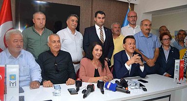Hatipoğlu: "Büyükerşen'in açıklamalarına gülüp geçiyoruz"