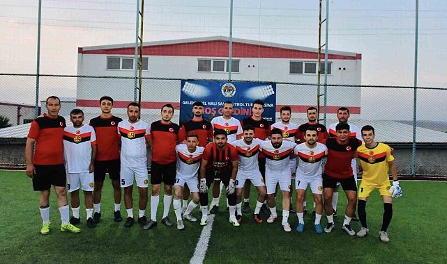 İnönü'de halı saha turnuvası tüm heyecanıyla devam ediyor