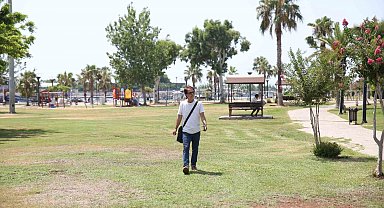 İranlı profesör daha adil bir dünya için Kayseri'den Mersin'e yürüdü