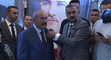 İYİ Parti'den istifa eden 62 üye MHP'ye katıldı