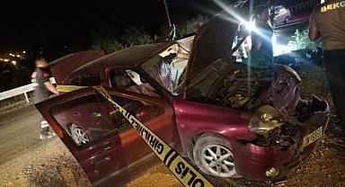 Kamyon ile otomobil çarpıştı: 1 ölü 3 yaralı