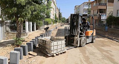 Karaman Belediyesinde kaldırım çalışmaları devam ediyor