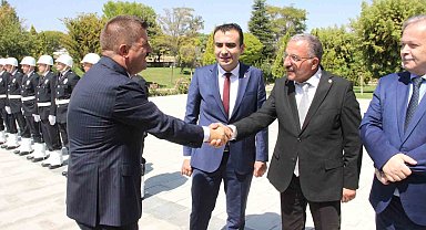 Karaman Valisi Hüseyin Engin Sarıibrahim görevine başladı