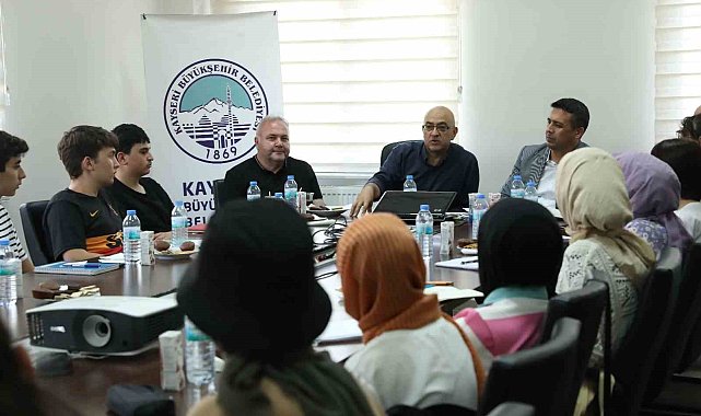 KAYMEK'in Matematik Kampı Takdir Topluyor