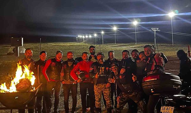Kayseri'de motosikletliler zirvede buluştu