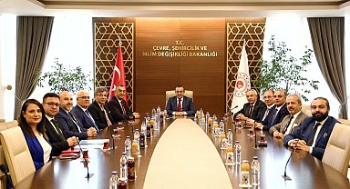 KAYSO yönetiminden Bakan Özhaseki'ye hayırlı olsun ziyareti