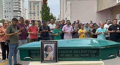 Kazada hayatını kaybeden hemşireye hüzünlü veda