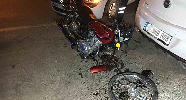 Kazada ön tekeri kopan motosikletin sürücüsü yaralandı