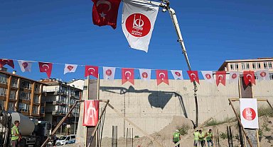 Keçiören'de yeni kapalı spor salonunun temelleri atıldı