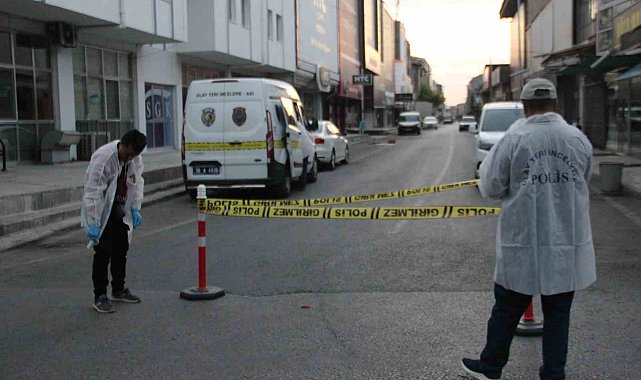 Kıraathaneye makineli tüfekle saldırı: 1'i polis 2 yaralı