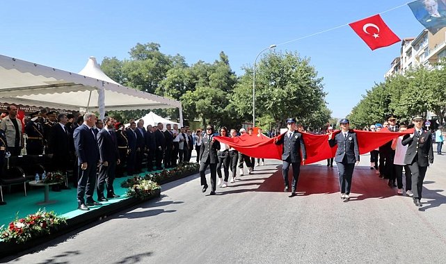 Konya'da 30 Ağustos Zafer Bayramı kutlandı