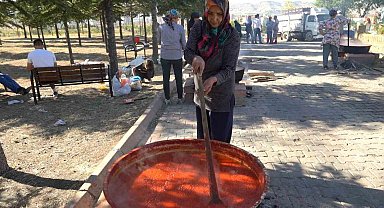 Melikgazi'de salça kaynatma günlerine yoğun ilgi