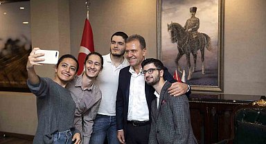 Mersin üniversiteli dostu büyükşehir belediyeleri arasında ilk 5'te yer aldı