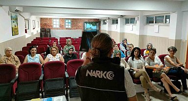 Mersin'de 'En iyi narkotik polisi: Anne' eğitimleri devam ediyor
