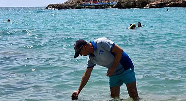 Mersin'de deniz suyu kirliliği sürekli kontrol ediliyor