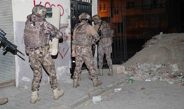 Mersin'de terör örgütlerine geçit yok