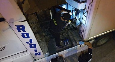 Mersin'de tırda 3 kiloya yakın metamfetamin ele geçirildi