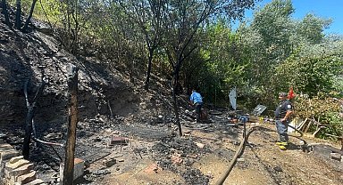 Mihalgazi'de evde başlayıp ormana sıçrayan yangın söndürüldü