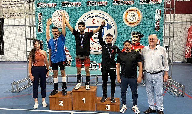 Milli Halterci Eray Çaylak Türkiye Şampiyonu oldu