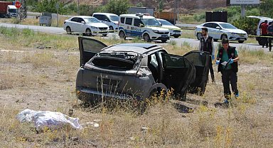 Polisten kaçan uyuşturucu tacirlerinin aracı takla attı, 25 milyon TL değerinde uyuşturucu madde ele geçirildi
