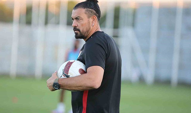 Servet Çetin: "Antalyaspor maçı kolay olmayacak"