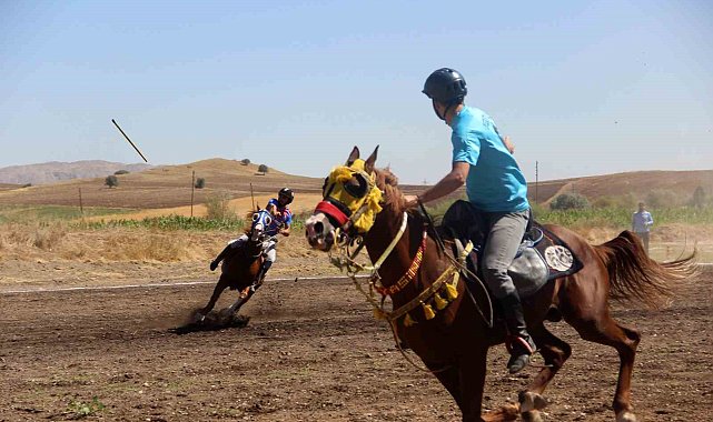 Sivas'ta ata sporu cirit heyecanı