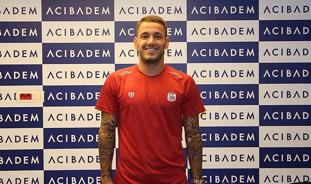Sivasspor'da Rey Manaj, sağlık kontrolünden geçti