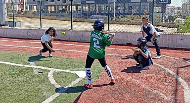 Softbol Türkiye Birinciliği müsabakaları sona erdi