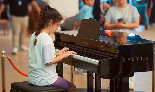 Sümela ve Palandöken Kültür Yolu Festivallerinde 3 milyon kişi kültür ve sanatla buluştu