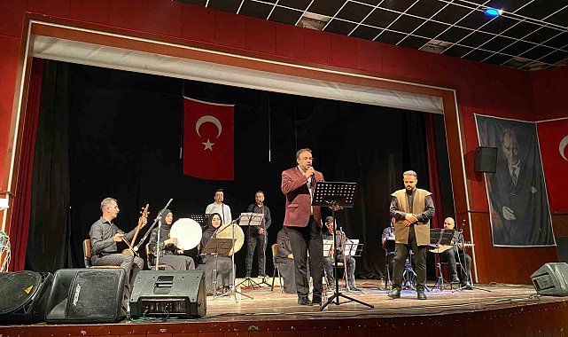 Tasavvuf müziği konseri gönüllere dokundu